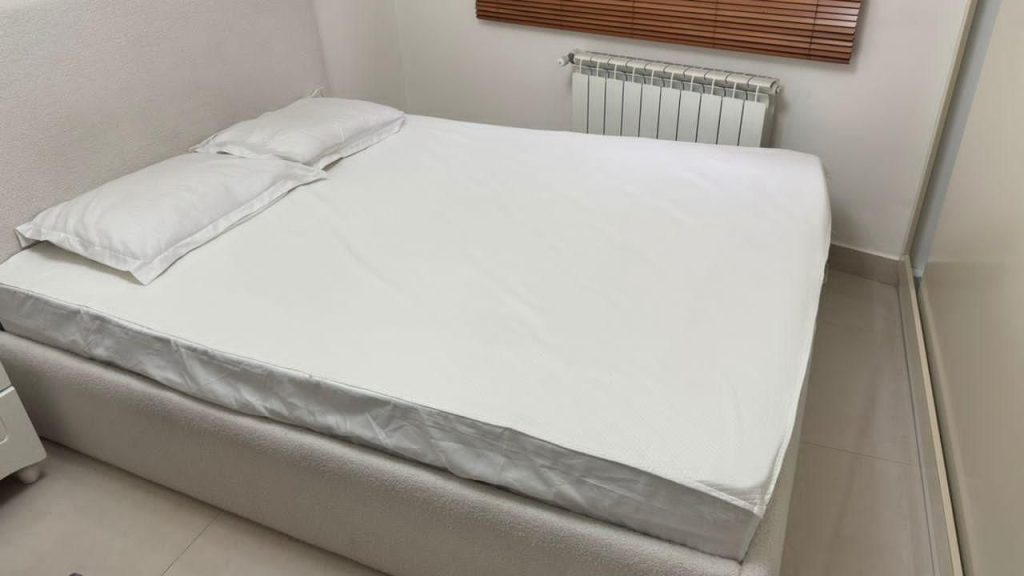 محافظ تشک ضد آب در رشت